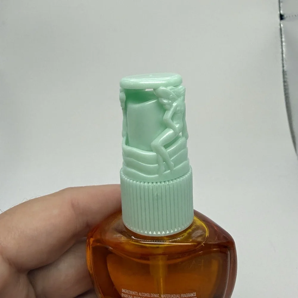 Iced Cupcake Fantasy 8oz Body Fantasies Fragrance Parfums de Coeur #RARE‎